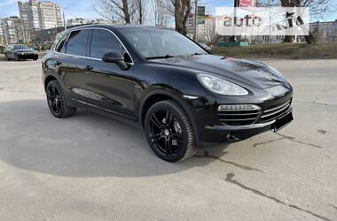 Porsche Cayenne  2013