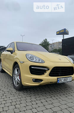 Porsche Cayenne Turbo 2010