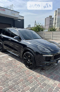 Porsche Cayenne  2015