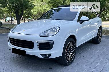 Porsche Cayenne  2017