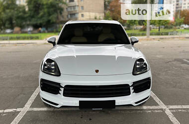 Porsche Cayenne  2019