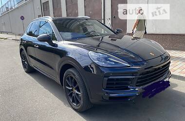 Porsche Cayenne  2019