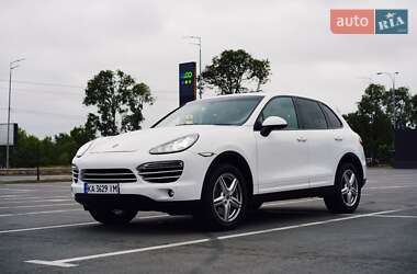 Porsche Cayenne  2014