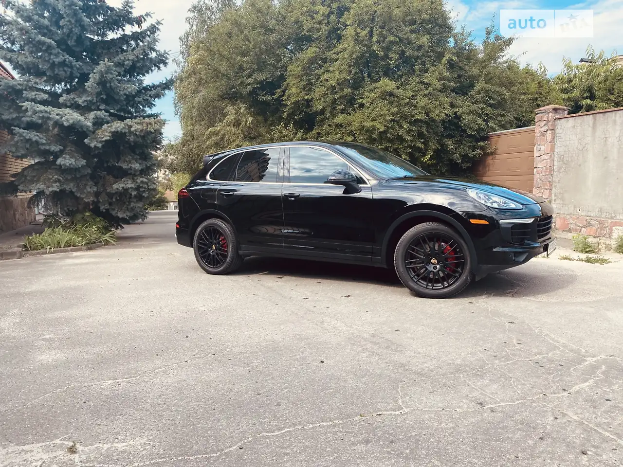 2015 Porsche Cayenne - мініатюра 4