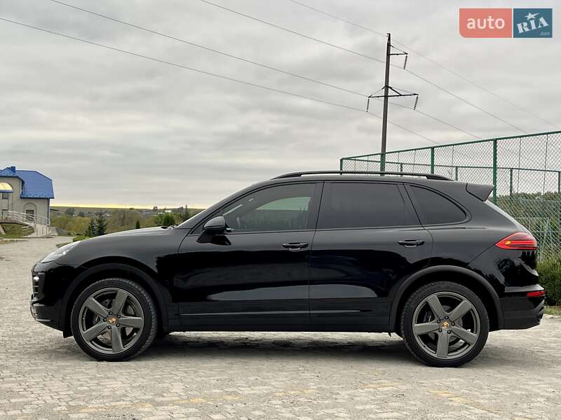 Внедорожник / Кроссовер Porsche Cayenne 2015 в Тернополе фото 15 Внедорожник / Кроссовер Porsche Cayenne 2015 в Тернополе