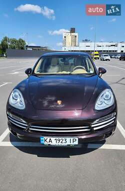 Porsche Cayenne  2014