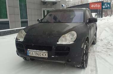 Porsche Cayenne  2005