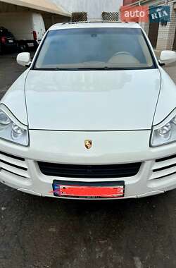 Porsche Cayenne  2008