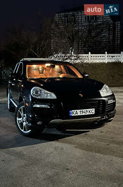 Porsche Cayenne  2008