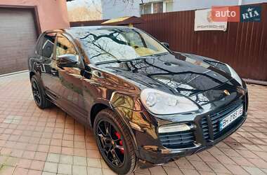 Porsche Cayenne  2008