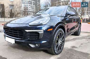 Porsche Cayenne  2016