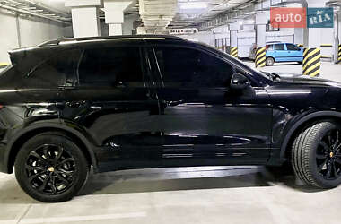 Porsche Cayenne  2013