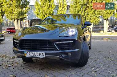 Porsche Cayenne  2010
