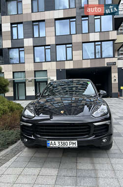 Porsche Cayenne  2017