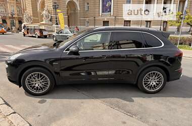 Porsche Cayenne  2015