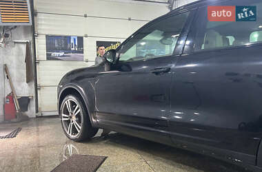 Porsche Cayenne 2012