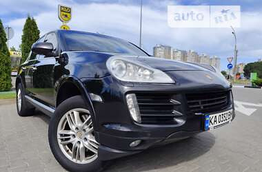 Porsche Cayenne  2008