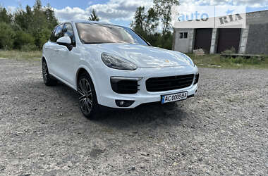 Porsche Cayenne  2016
