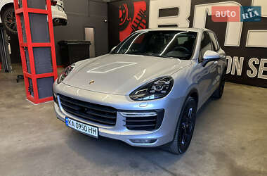 Porsche Cayenne  2015