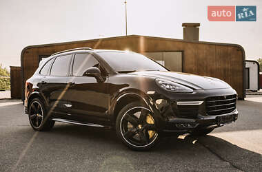 Porsche Cayenne  2015