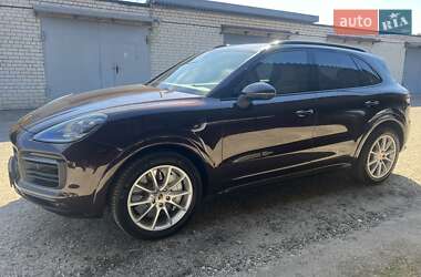 Porsche Cayenne  2018