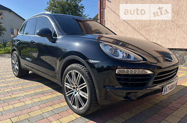 Porsche Cayenne  2011
