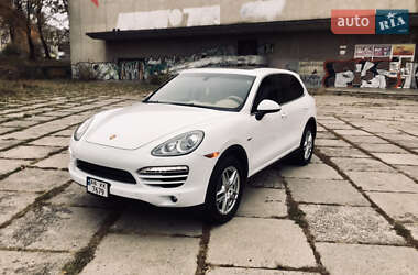Porsche Cayenne  2013