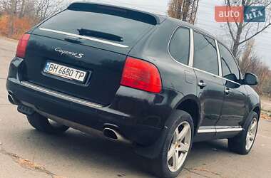 Porsche Cayenne  2006