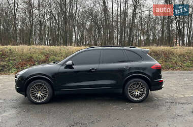 Porsche Cayenne  2017