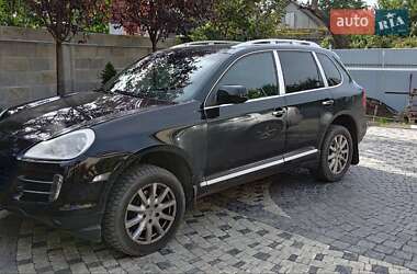 Porsche Cayenne  2004