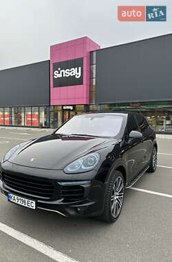 Porsche Cayenne  2015