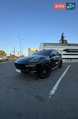 Porsche Cayenne  2017