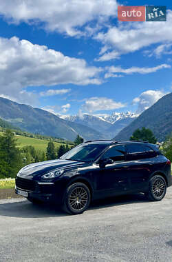Porsche Cayenne  2016