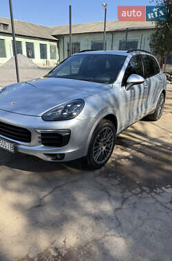 Porsche Cayenne  2017