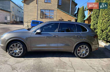 Porsche Cayenne  2013