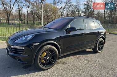 Porsche Cayenne  2013