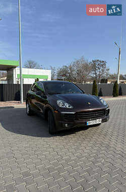 Porsche Cayenne 2015