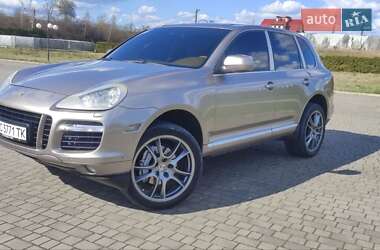Porsche Cayenne  2007