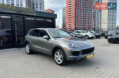 Porsche Cayenne  2015