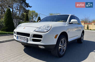 Porsche Cayenne  2004