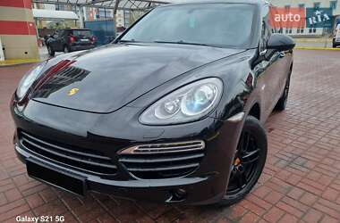 Porsche Cayenne  2013
