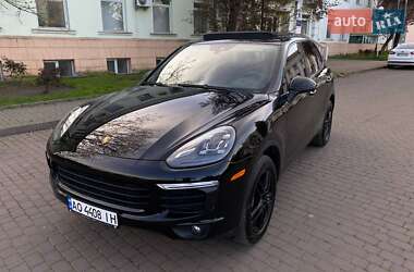 Porsche Cayenne  2016