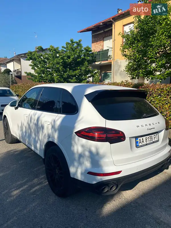 Porsche Cayenne