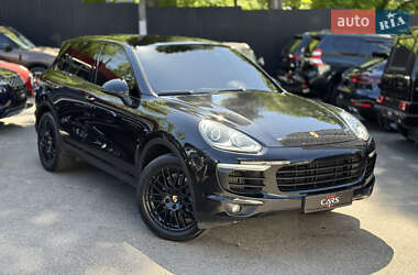 Porsche Cayenne  2016