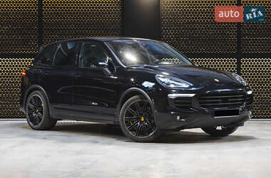 Porsche Cayenne 2014