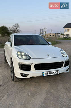 Porsche Cayenne 2015