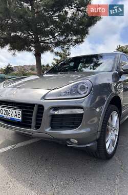 Porsche Cayenne  2008
