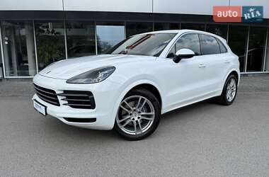 Porsche Cayenne 2022