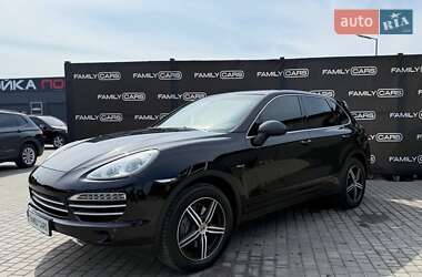 Porsche Cayenne  2013
