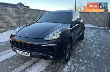 Porsche Cayenne  2016
